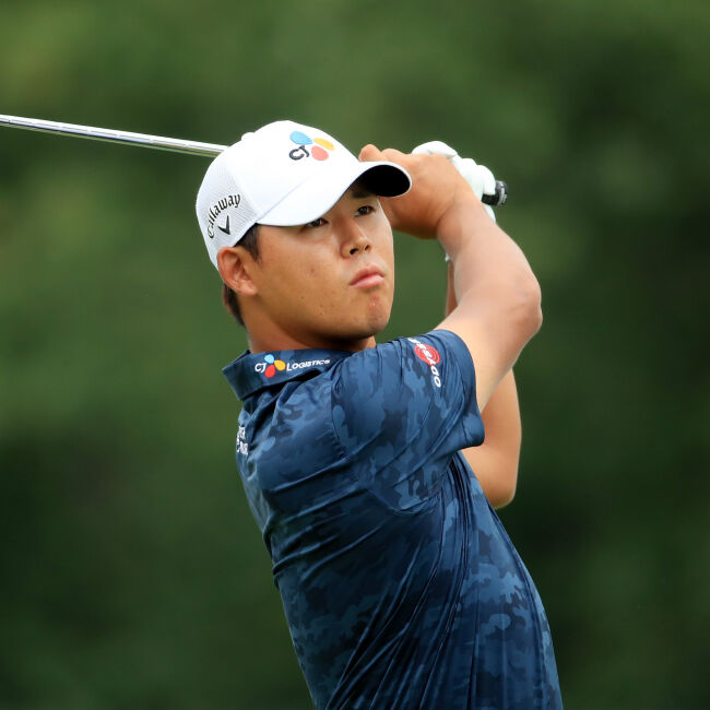 Si Woo Kim