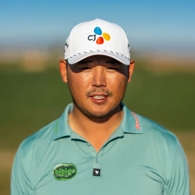 Si Woo Kim