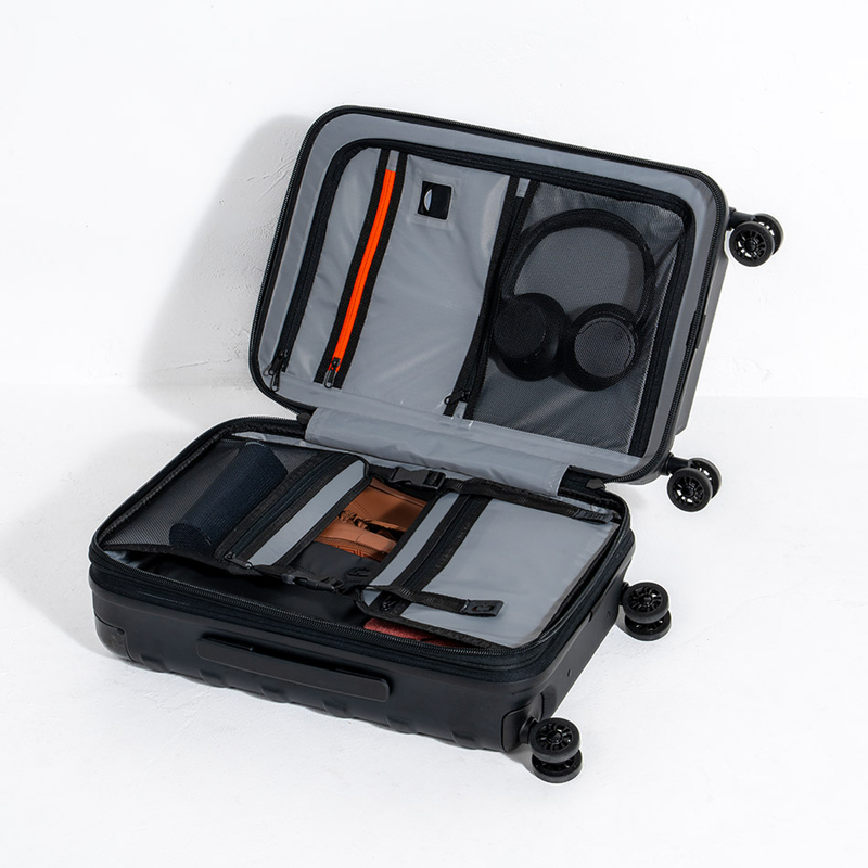 Renegade Vault Carry-On - View 2