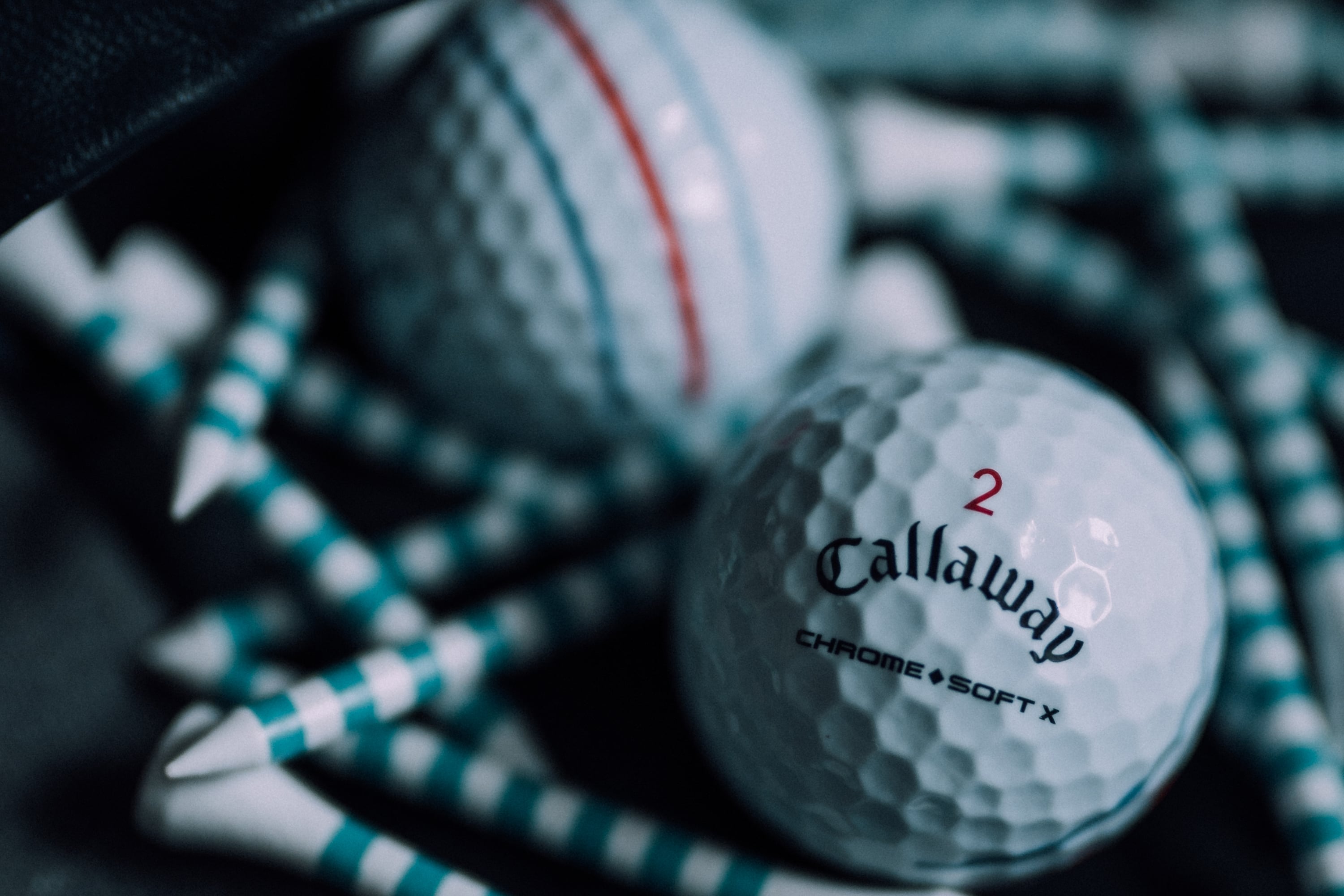 Chrome Soft X with Triple Track Golf Balls